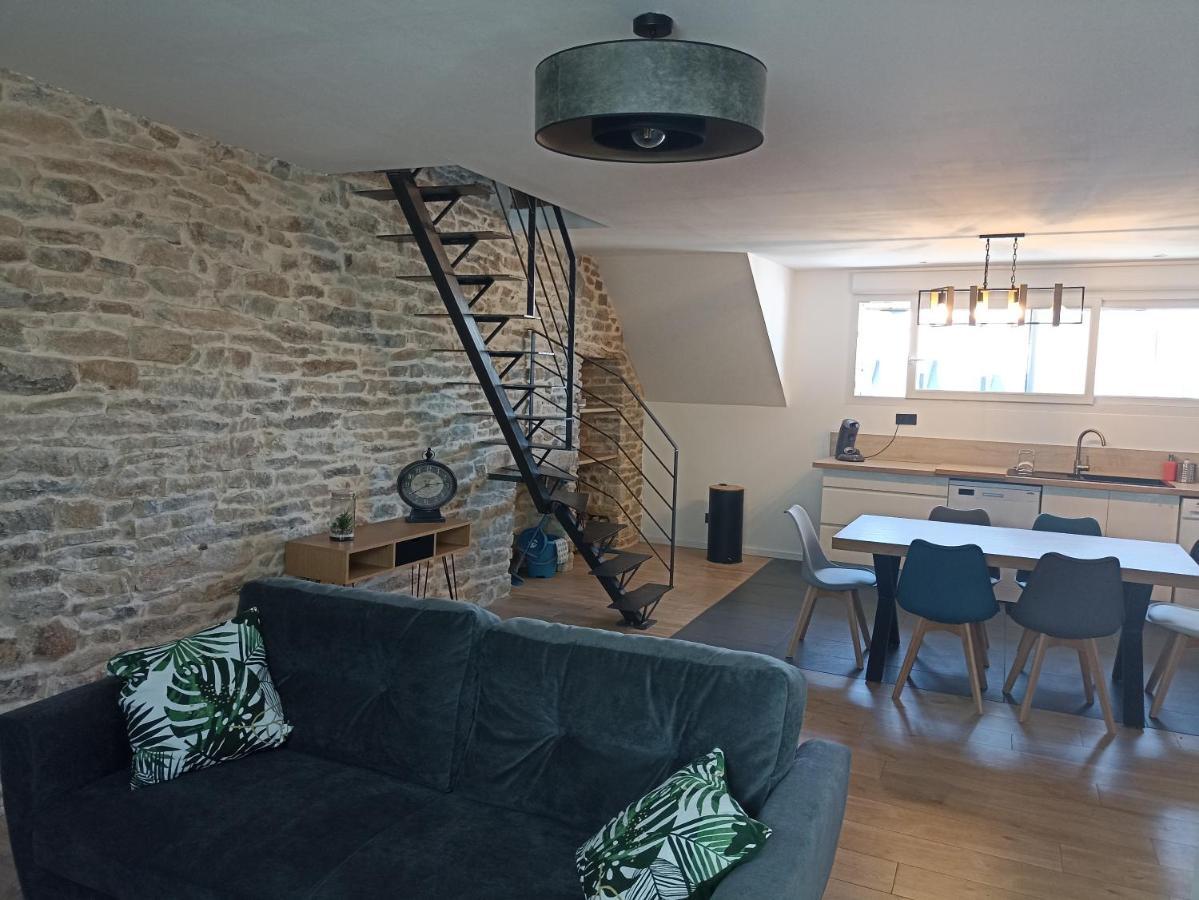 Les Pierres De Symphorien - Parking Gratuit Apartment Vannes Luaran gambar