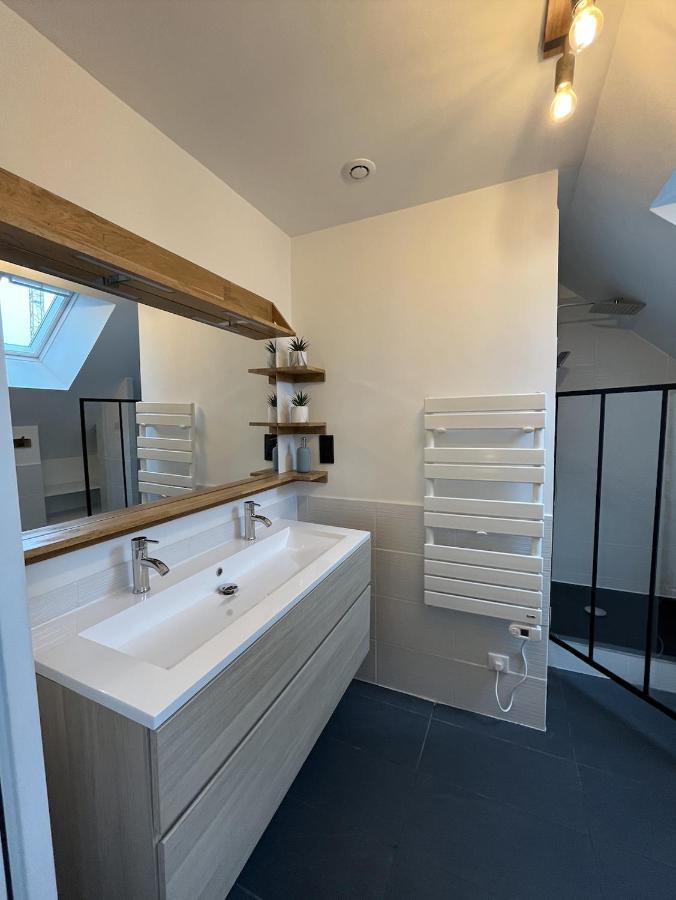 Les Pierres De Symphorien - Parking Gratuit Apartment Vannes Luaran gambar
